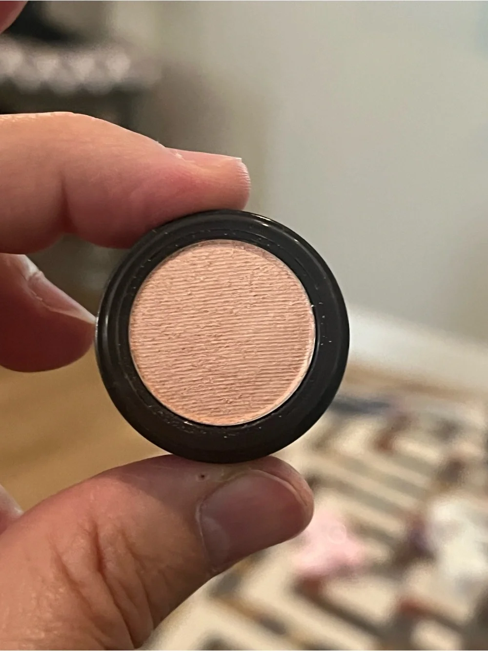 New Laura Mercier Eyeshadow Sandstone